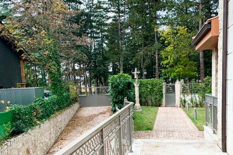 Продажа дома в Хака, Уэска, Испания 7 спален, 378м2 №188079 - фото 3