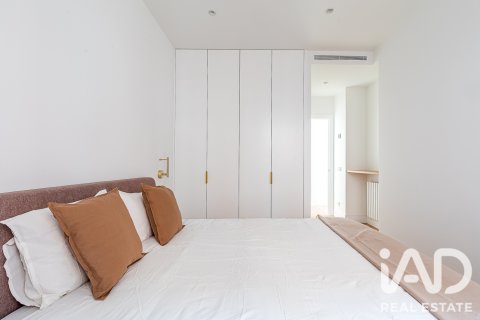 Продажа квартиры в Мадрид, Испания 3 спальни, 176м2 №188074 - фото 20