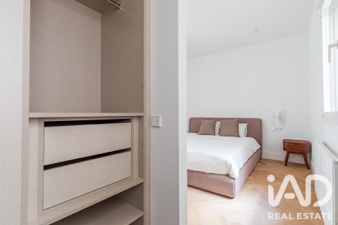 Продажа квартиры в Мадрид, Испания 3 спальни, 176м2 №188074 - фото 13