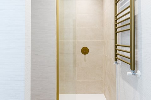 Продажа квартиры в Мадрид, Испания 3 спальни, 176м2 №188074 - фото 15