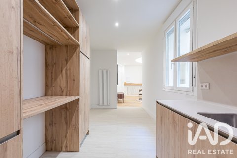 Продажа квартиры в Мадрид, Испания 3 спальни, 176м2 №188074 - фото 11