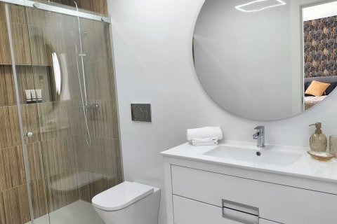 Villa for sale in Pilar de la Horadada, Alicante, Spain 3 bedrooms, 205 sq.m. No. 168199 - photo 21