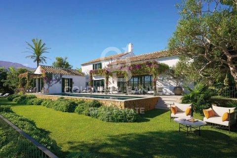 House for sale in Casares, Malaga, Spain 3 bedrooms, 342 sq.m. No. 159038 - photo 2