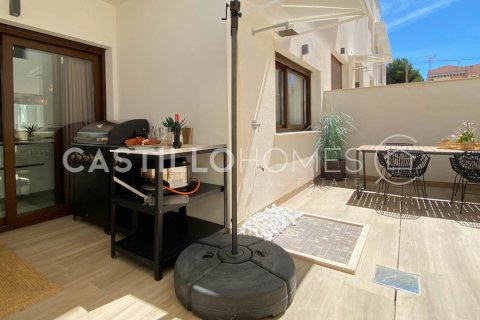 Продажа бунгало Лос Балконес, Аликанте, Испания 2 спальни, 65м2 №138013 - фото 21