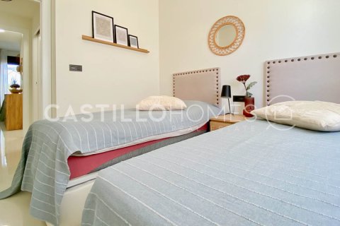 Продажа бунгало Лос Балконес, Аликанте, Испания 2 спальни, 65м2 №138013 - фото 18