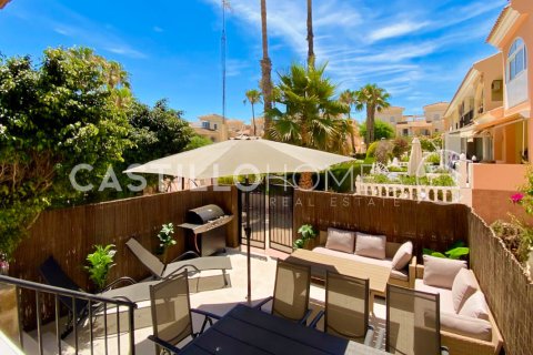 Townhouse for sale Playa Flamenca II, Alicante, Spain 4 bedrooms, 98 sq.m. No. 138014 - photo 6