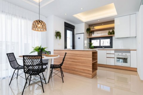 Продажа таухауса Рохалес, Аликанте, Испания 3 спальни, 151м2 №138012 - фото 14