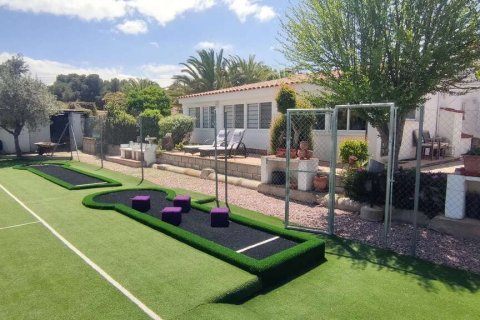 Villa till salu Sax, Alicante, Spanien 4 sovrum, 397 kvm. Nr. 139478 - foto 11