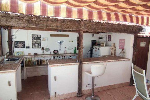 Villa till salu Sax, Alicante, Spanien 4 sovrum, 397 kvm. Nr. 139478 - foto 23