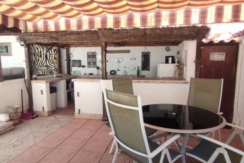 Villa till salu Sax, Alicante, Spanien 4 sovrum, 397 kvm. Nr. 139478 - foto 22