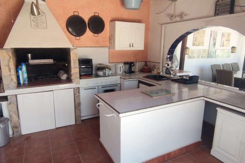 Villa till salu Sax, Alicante, Spanien 4 sovrum, 397 kvm. Nr. 139478 - foto 28