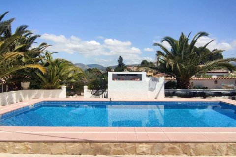 Villa till salu Sax, Alicante, Spanien 4 sovrum, 397 kvm. Nr. 139478 - foto 7