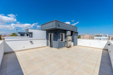Villa till salu Torre de la Horadada, Alicante, Spanien 3 sovrum,  Nr. 139480 - foto 26