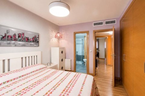 Продажа квартиры в Аликанте, Испания 3 спальни, 106м2 №180764 - фото 14
