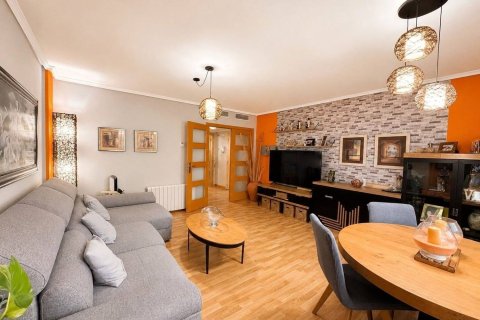 Продажа квартиры в Аликанте, Испания 3 спальни, 106м2 №180764 - фото 5