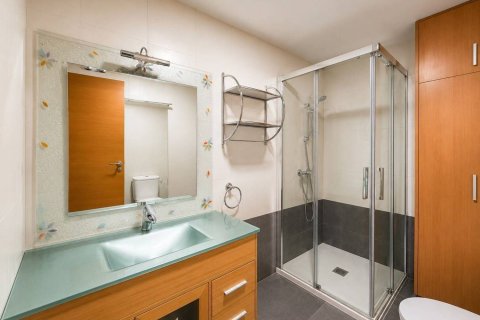 Продажа квартиры в Аликанте, Испания 3 спальни, 106м2 №180764 - фото 21