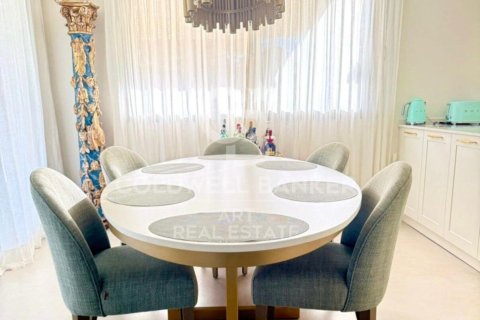 Kaupunkipientalo myytävänä Marbella, Malaga, Espanja, 4 makuuhuonetta, 635 m2 No. 157131 - kuva 11