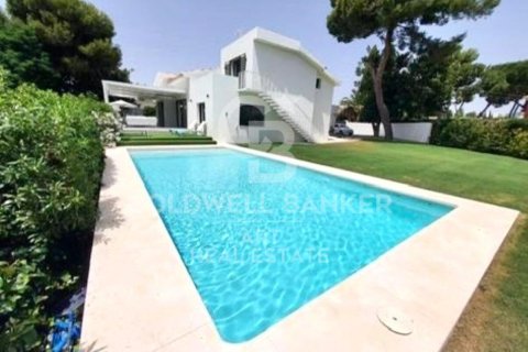 Kaupunkipientalo myytävänä Marbella, Malaga, Espanja, 4 makuuhuonetta, 635 m2 No. 157131 - kuva 1