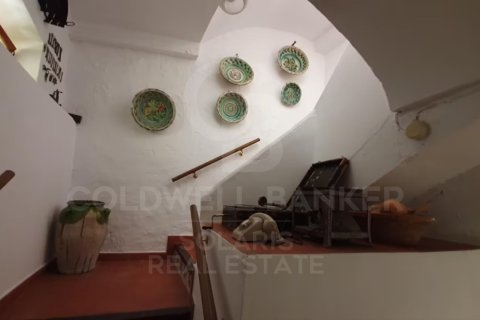 House for sale in Sella, Alicante, Spain 8 bedrooms, 660 sq.m. No. 157129 - photo 19