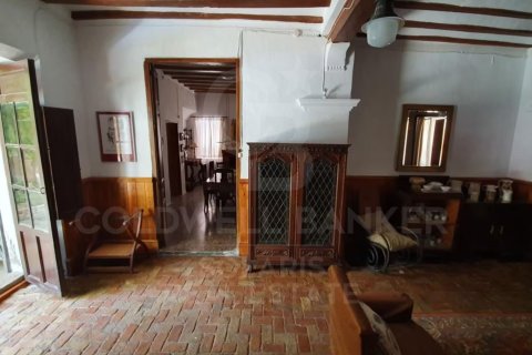 House for sale in Sella, Alicante, Spain 8 bedrooms, 660 sq.m. No. 157129 - photo 13