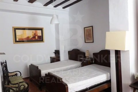 House for sale in Sella, Alicante, Spain 8 bedrooms, 660 sq.m. No. 157129 - photo 28