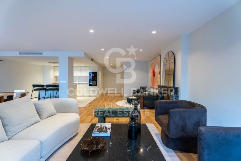 Apartamento en venta en Madrid, España 3 dormitorios, 278 m2 No. 157126 - foto 3