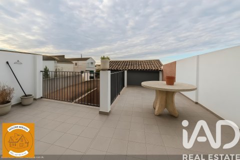 Townhouse for sale in Bellcaire d'Urgell, Lleida, Spain 5 bedrooms, 310 sq.m. No. 184838 - photo 3
