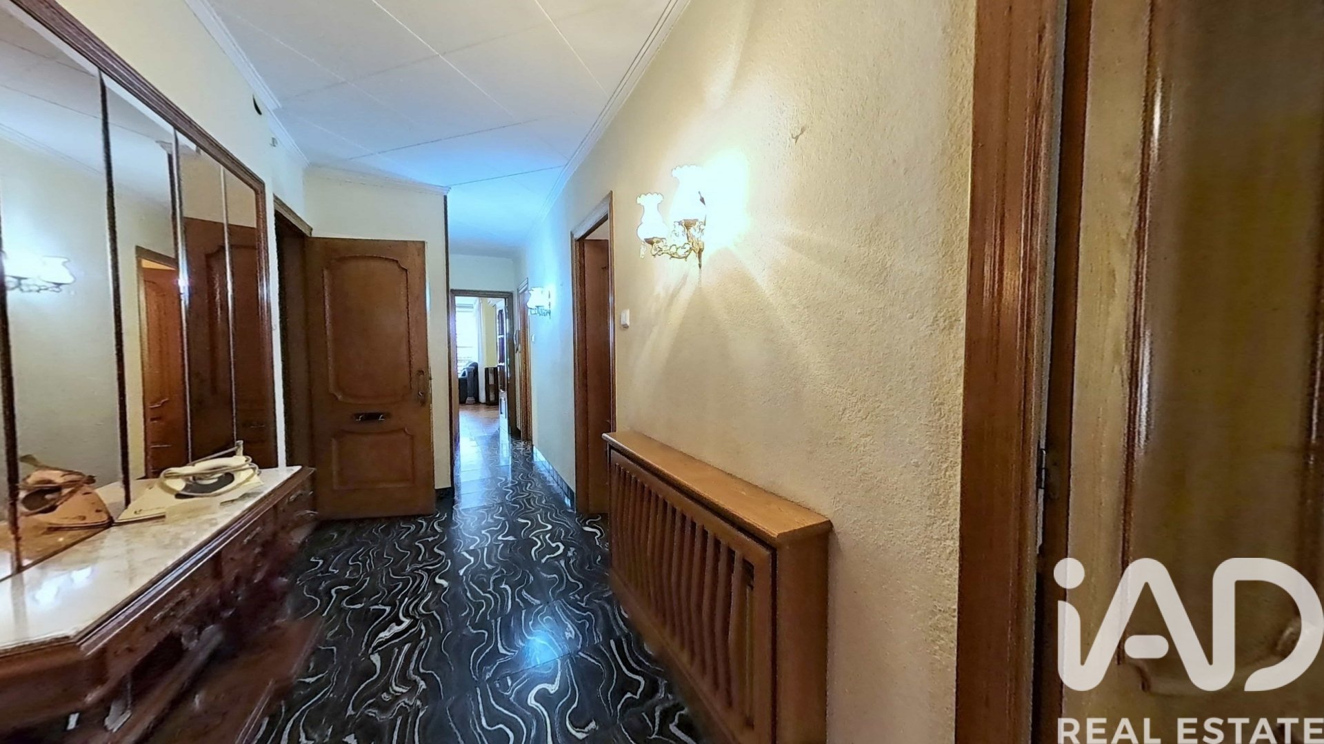 Villetta a schiera a Bellcaire d'Urgell, Lleida, Spagna 5 camere da letto, 310 mq. N° 184838