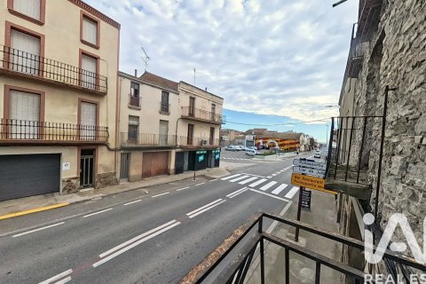 Townhouse for sale in Bellcaire d'Urgell, Lleida, Spain 5 bedrooms, 310 sq.m. No. 184838 - photo 13