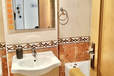 Penthouse for sale in Oropesa del Mar, Castellon, Spain 2 bedrooms, 80 sq.m. No. 184835 - photo 14