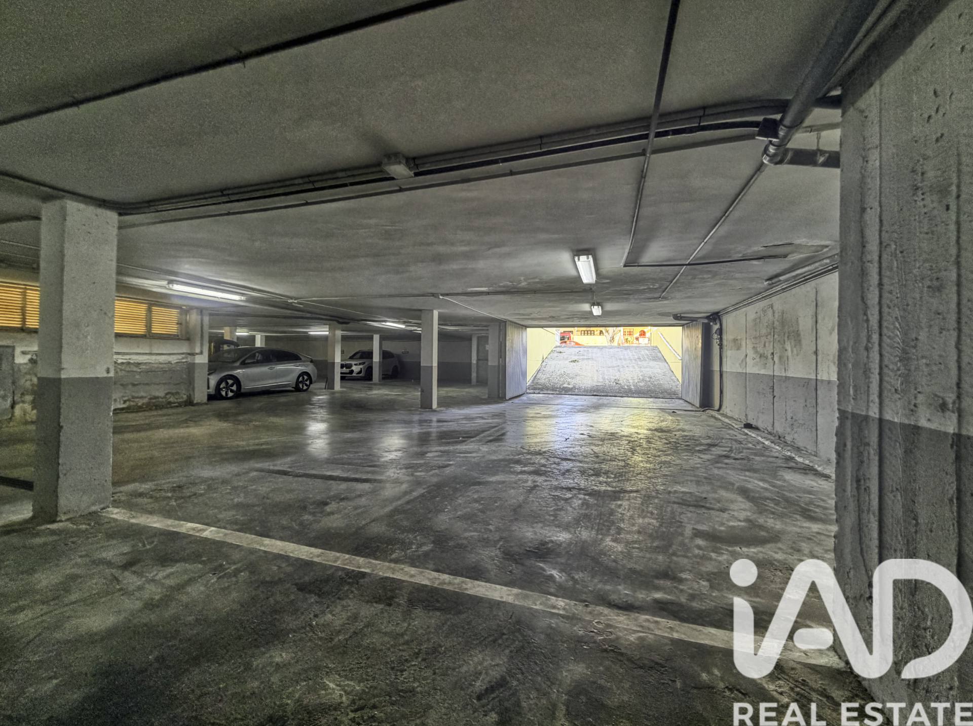 Garage in Denia, Alicante, Spain No. 184833