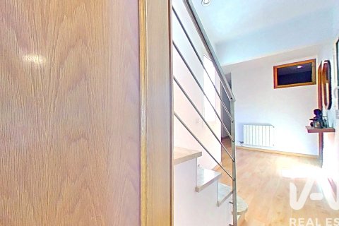 Duplex for sale in L'Espluga de Francoli, Tarragona, Spain 3 bedrooms,  No. 184834 - photo 27