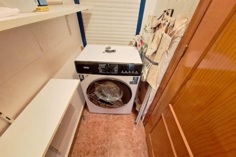 Dzīvoklis īrēšanai Torrevieja, Alicante, Spānijā 1 istaba, 58 m2 Nr. 147618 - attēls 10