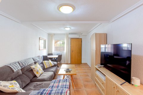 Huvila myytävänä Pilar de la Horadada, Alicante, Espanja, 3 makuuhuonetta, 86 m2 No. 147611 - kuva 7