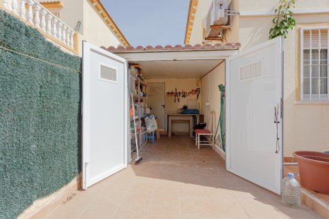 Huvila myytävänä Pilar de la Horadada, Alicante, Espanja, 3 makuuhuonetta, 86 m2 No. 147611 - kuva 26