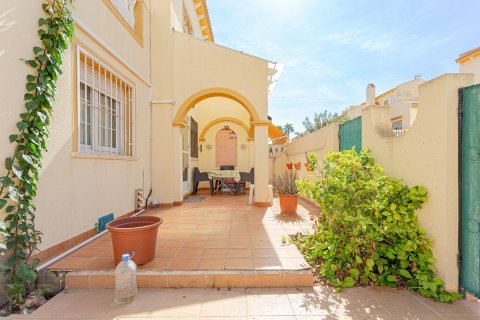 Huvila myytävänä Pilar de la Horadada, Alicante, Espanja, 3 makuuhuonetta, 86 m2 No. 147611 - kuva 4