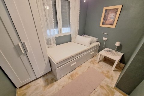 Dzīvoklis īrēšanai Torrevieja, Alicante, Spānijā 1 istaba, 62 m2 Nr. 147617 - attēls 9