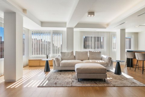 Apartament w Torrevieja, Alicante, Hiszpania 2 sypialnie, 160 mkw. nr 147613 – zdjęcie 11