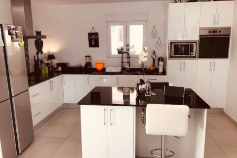 Продажа виллы в Сьюдад Кесада, Аликанте, Испания 4 спальни, 260м2 №192301 - фото 20