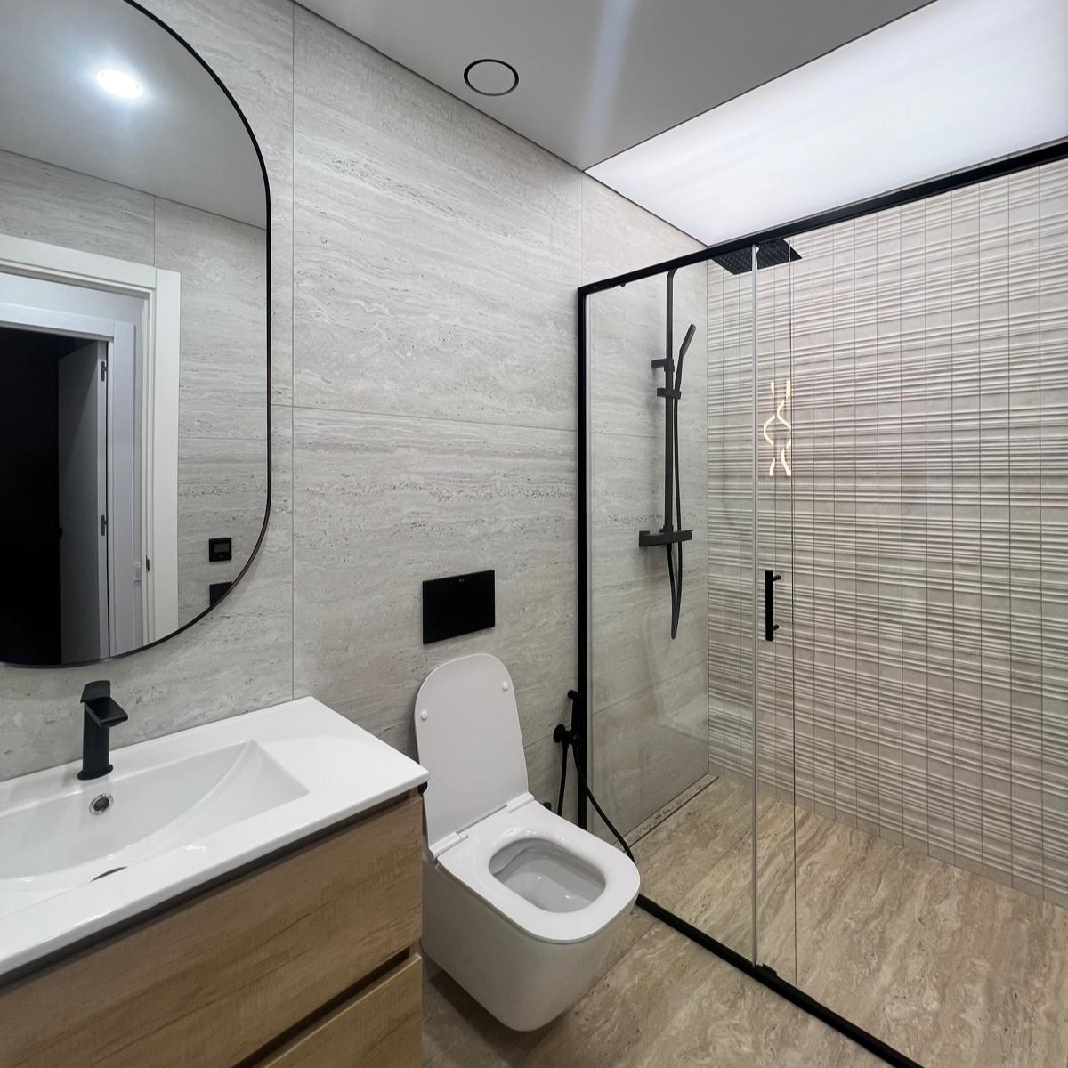 Bungalow a Torrevieja, Alicante, Spagna 2 camere da letto, 56 mq. N° 192300