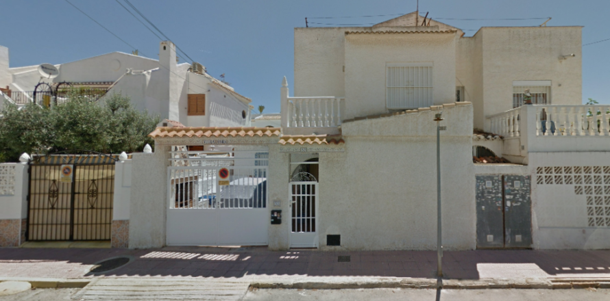 Kaupunkipientalo Torrevieja, Alicante, Espanja 3 makuuhuonetta, 69 m2 No. 192303