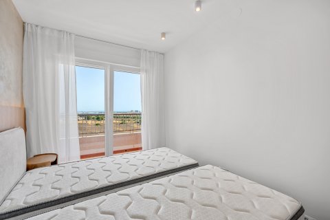 Продажа квартиры в Пунта Прима, Аликанте, Испания 2 спальни, 70м2 №192302 - фото 22