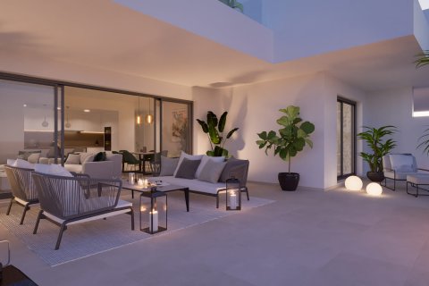 Apartamento en venta Estepona, Málaga, España 3 dormitorios, 147 m2 No. 136146 - foto 3