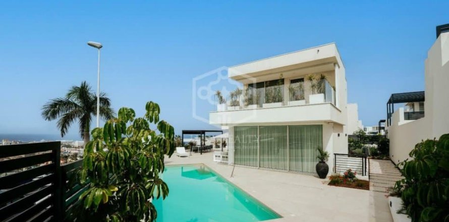 Villa a Adeje, Tenerife, Spagna 3 camere da letto, 354 mq. N° 161041