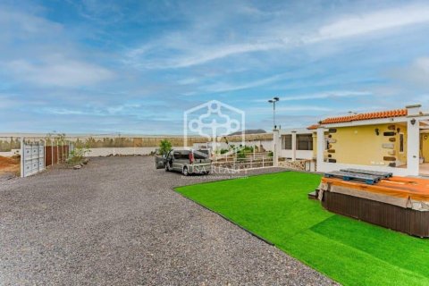 Villa in vendita a Arona, Tenerife, Spagna 6 camere da letto, 621 mq. N° 161042 - foto 3