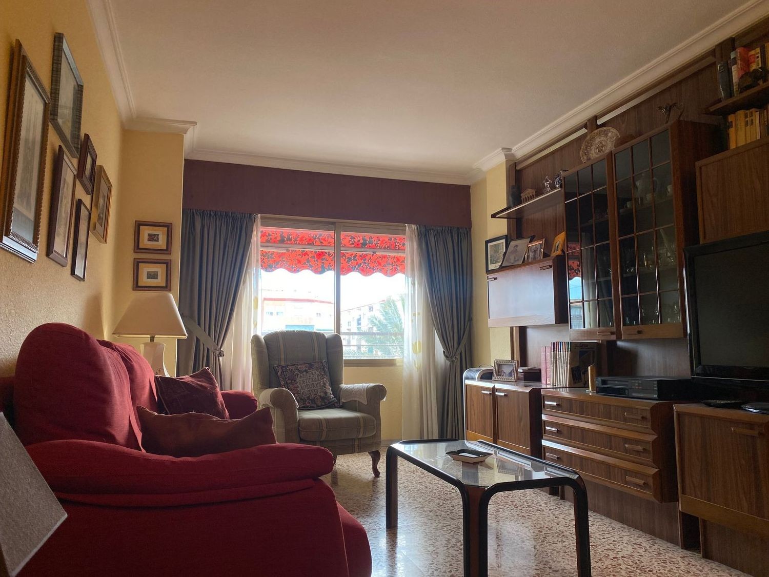 Apartamento en Alicante, España 3 dormitorios, 110 m2 No. 183474