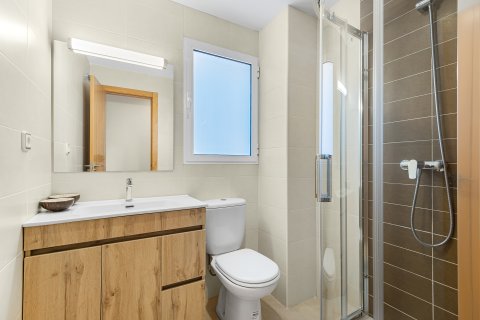 Apartment for sale in Alicante, Spain 2 bedrooms, 69 sq.m. No. 183477 - photo 25