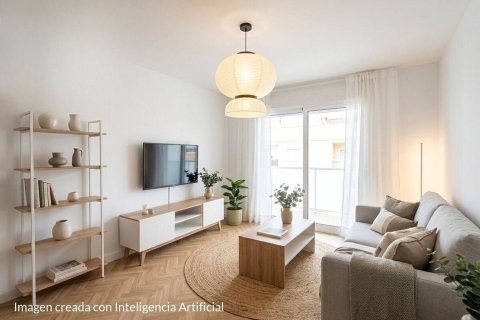 Apartamento en venta en Alicante, España 3 dormitorios, 90 m2 No. 183475 - foto 2