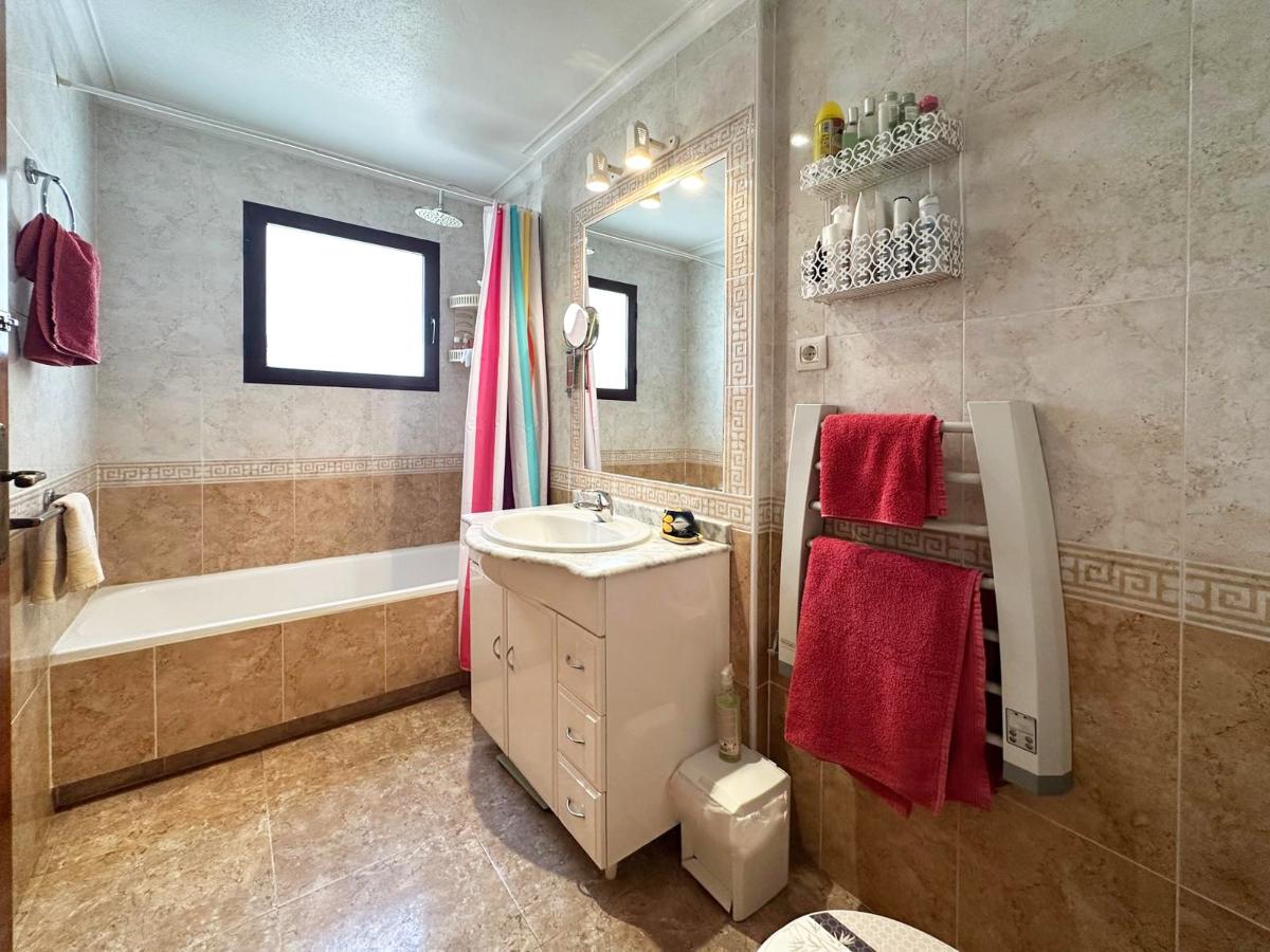 Apartamento en Alicante, España 2 dormitorios, 64 m2 No. 148973