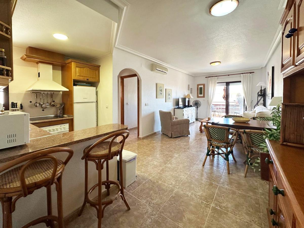 Apartamento en Alicante, España 2 dormitorios, 64 m2 No. 148973